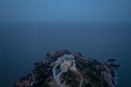 Lost Villa Shengsi Huanglong Island Lighthouse Hotel